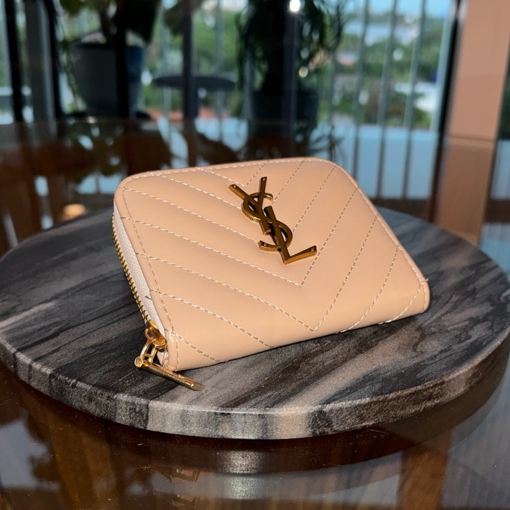 Chevron Style Wallet